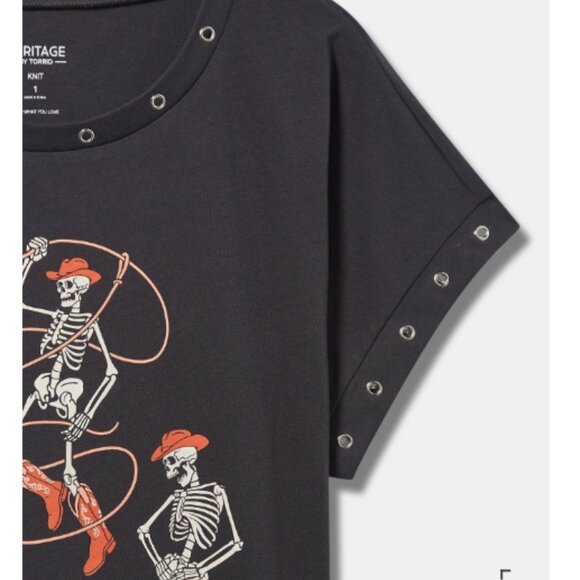 Large - TORRID Cowboy Skeletons Heritage Jersey Dolman T-Shirt NEW - Picture 3 of 4